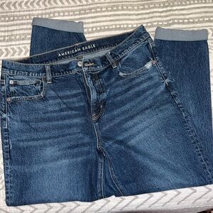 Women’s American Eagle 90s stretch jean
